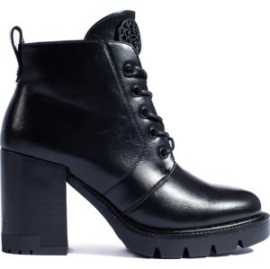Černé dámské kotníkové boty na podpatku 23-12177B Velikost: 36